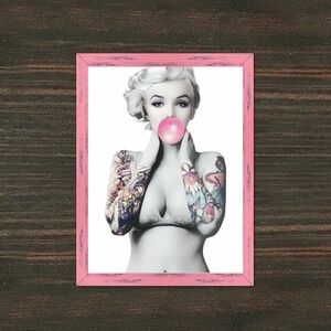 Marilyn Monroe Tattooed Poster Pink Bubble gum Wall Art Framed Poster